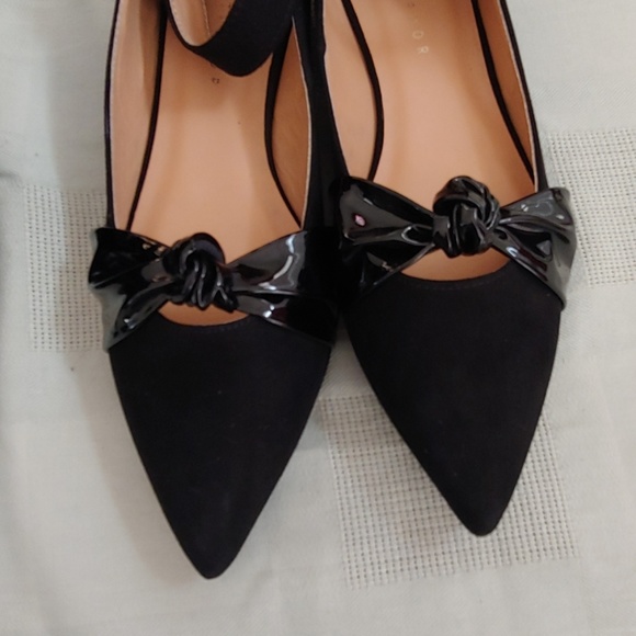 Metaphor Black Flats with Bow & Ankle Straps Size 8 - Picture 5 of 5